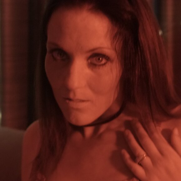 Meet your Posher, Erica - Picture 1 of 1